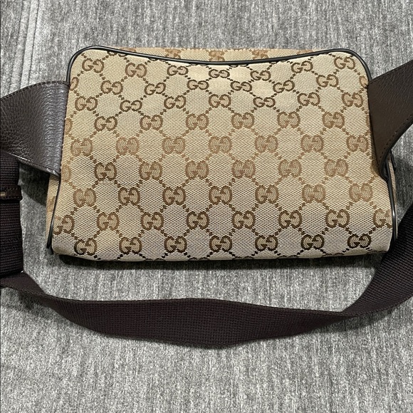 Gucci Beige/Ebony GG Canvas Belt Bag/Crossbody Bag Unisex - Picture 11 of 13